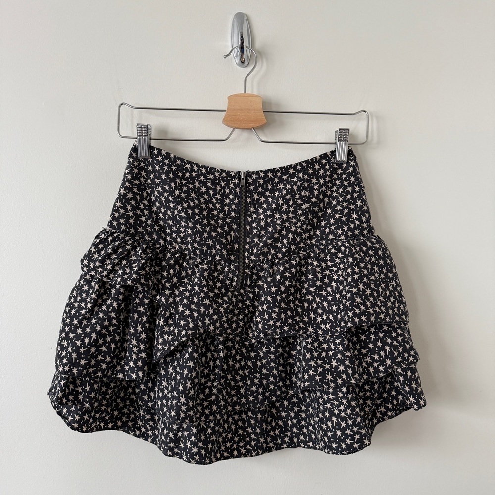 Aritzia-Black Star Patterned Ruffle Mini Skirt